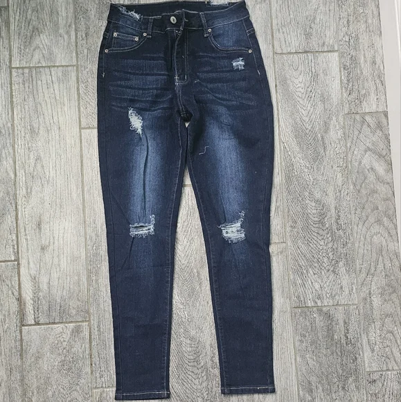 STRETCH DENIM CAPRI - Picture 3 of 10
